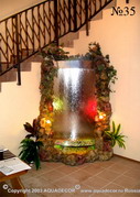 Один из образцов декоративных комнатных фонтанов от компании АКВА-ДЕКОР – зеркальный водопад с подсветкой.