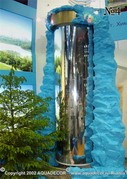 Зеркальный водопад, созданный дизайнерами компании АКВА-ДЕКОР.