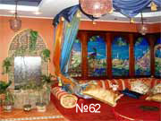 Восточная нега и сказки Шахерезады – вот о чем вспоминаешь, глядя на этот стенной зеркальный фонтан в мавританском стиле.